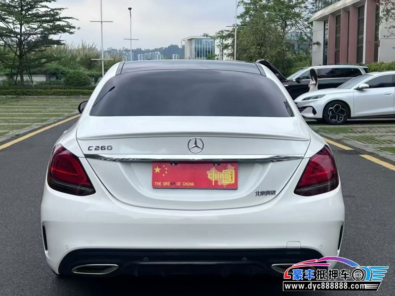 20年奔驰C轿车抵押车出售