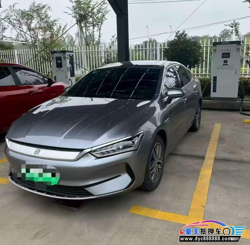 22年比亚迪秦轿车抵押车出售