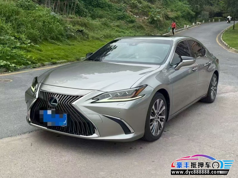 21年雷克萨斯ES轿车抵押车出售