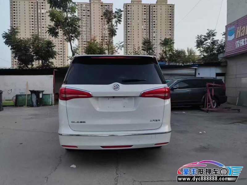 20年别克GL8轿车抵押车出售