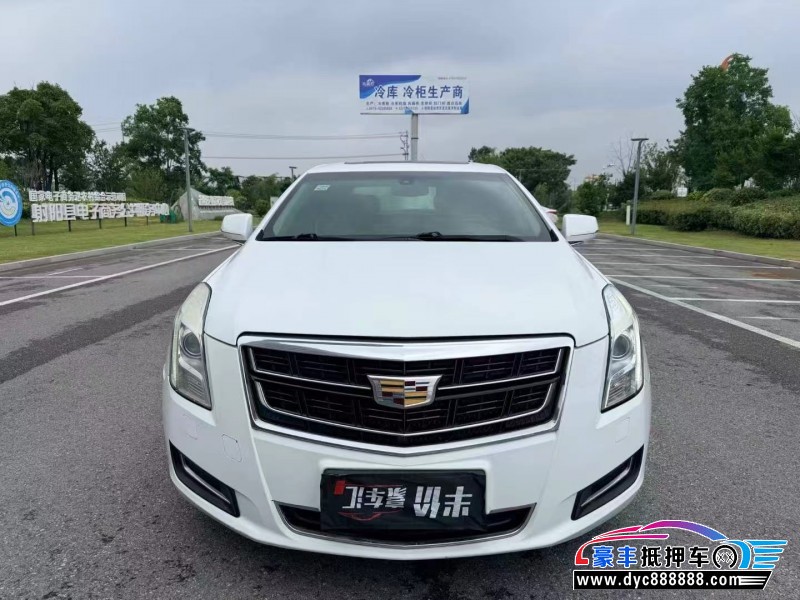 抵押车出售16年凯迪拉克XTS轿车