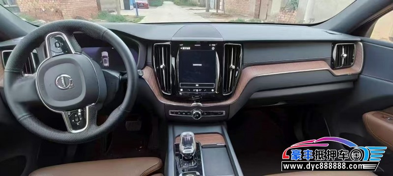 24年沃尔沃XC60SUV抵押车出售