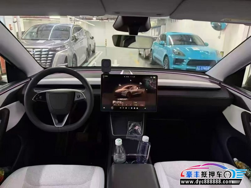 25年特斯拉Model Y轿车抵押车出售
