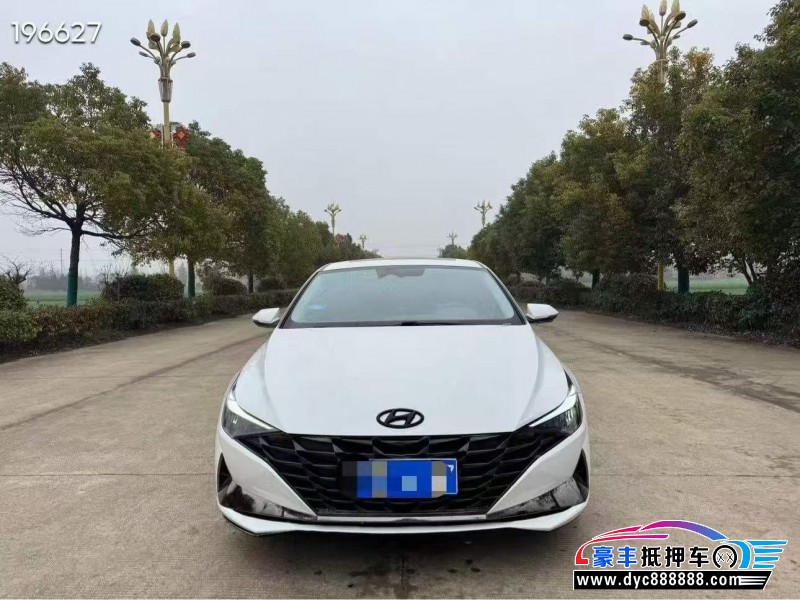 抵押车出售22年现代伊兰特轿车