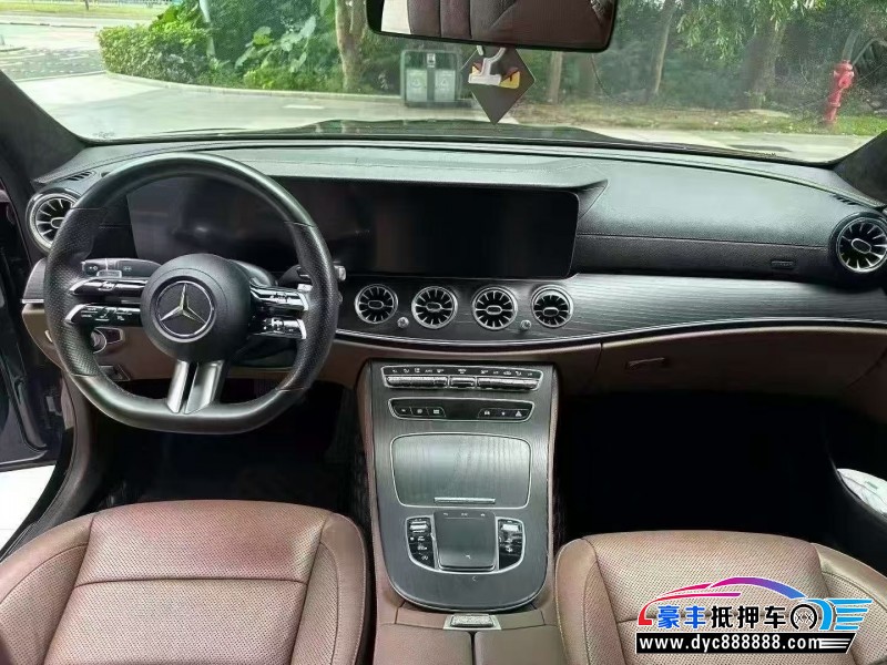 21年奔驰E轿车抵押车出售