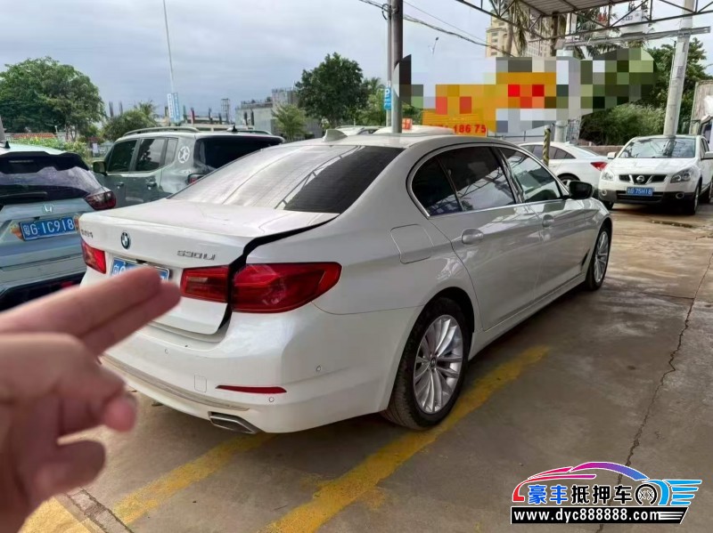20年宝马7系轿车抵押车出售