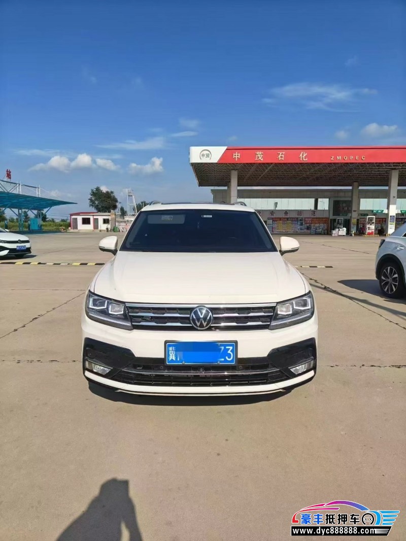 抵押车出售21年大众途观L轿车
