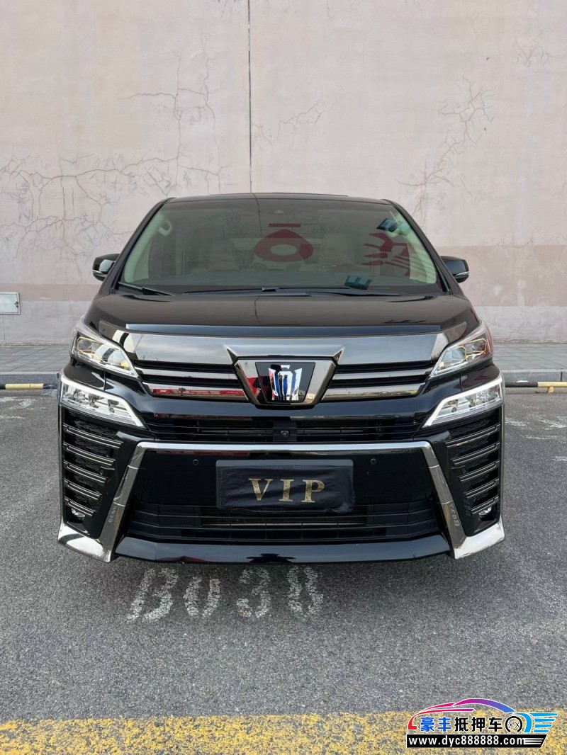 抵押车出售23年丰田威尔法轿车