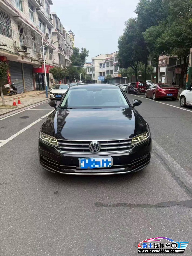 抵押车出售18年大众辉昂轿车