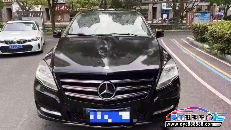 13年奔驰R轿车抵押车出售