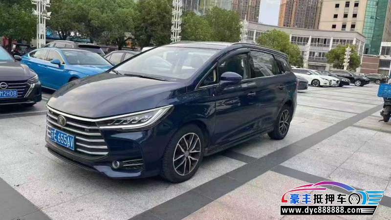 19年比亚迪宋轿车抵押车出售