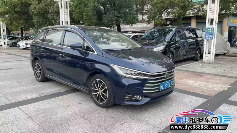 19年比亚迪宋轿车抵押车出售