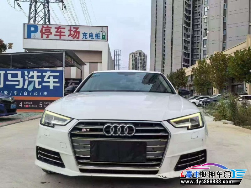 抵押车出售17年奥迪A4L轿车