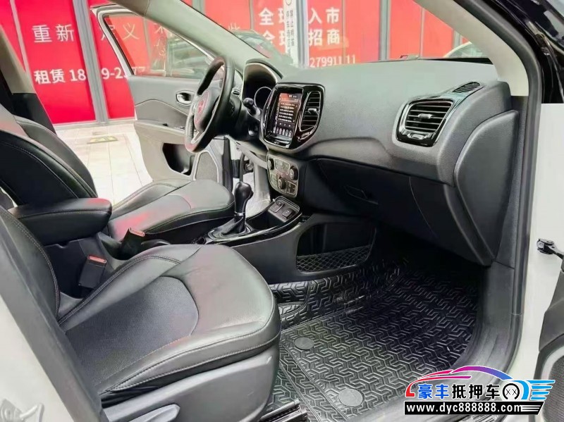 20年Jeep指南者轿车抵押车出售