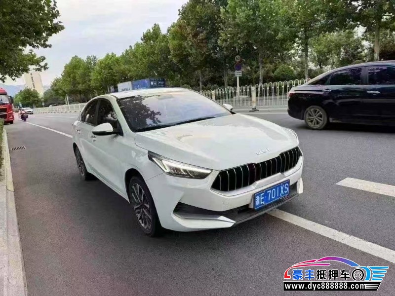 23年起亚K3轿车抵押车出售