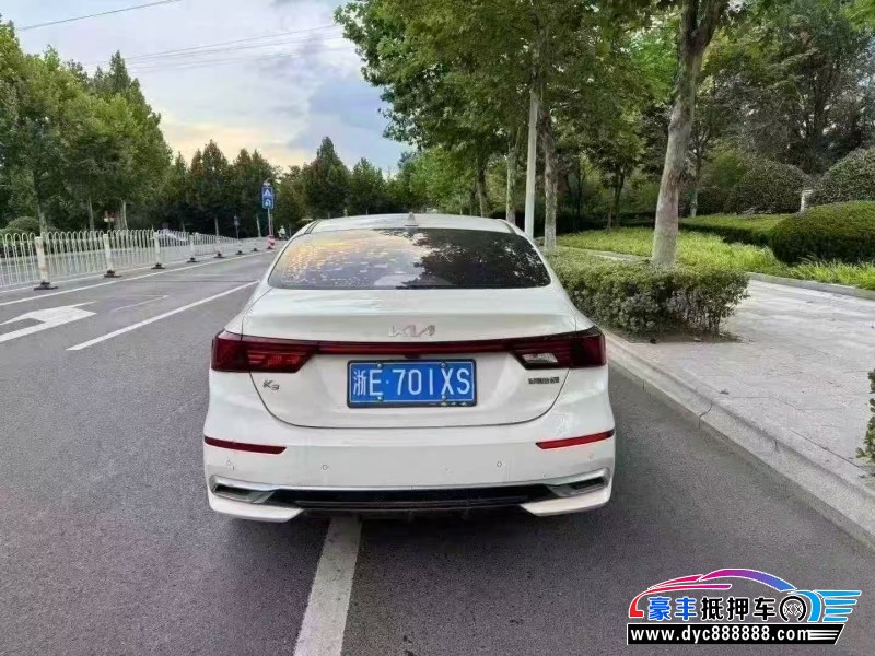 23年起亚K3轿车抵押车出售