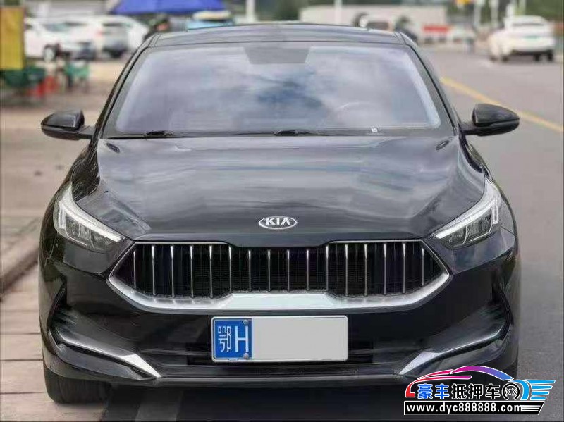 抵押车出售21年起亚K3轿车