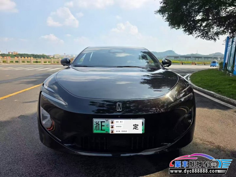 24年阿维塔12轿车抵押车出售