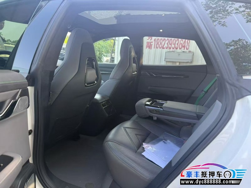 23年极氪001轿车抵押车出售