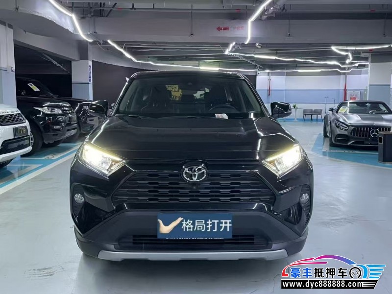 20年丰田RAV4轿车抵押车出售