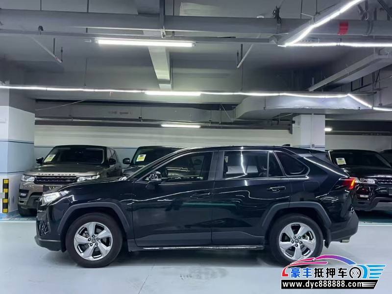 20年丰田RAV4轿车抵押车出售