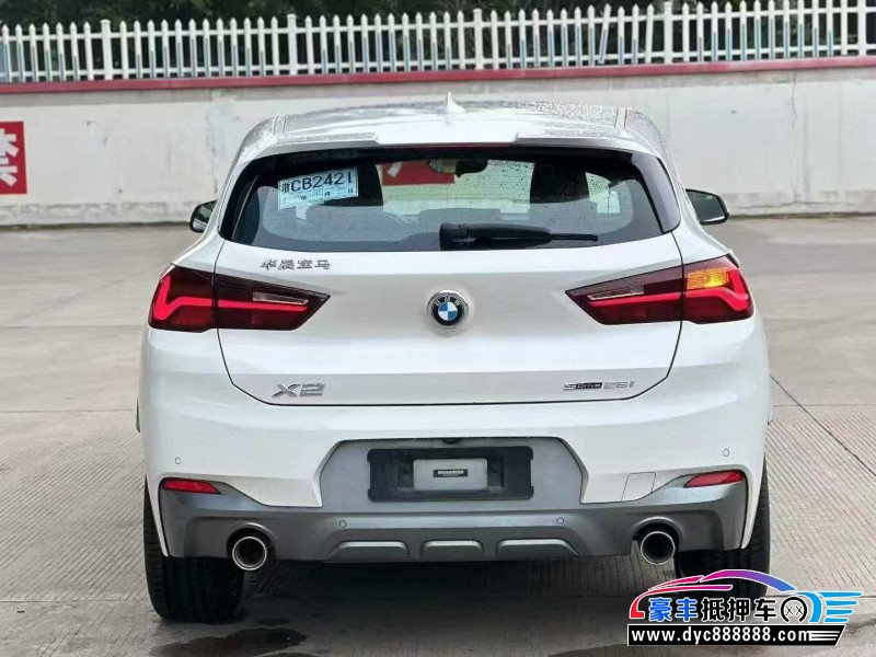 20年宝马X2轿车抵押车出售