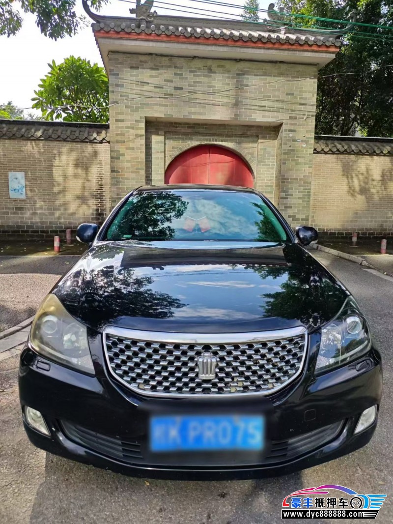 抵押车出售11年丰田皇冠轿车