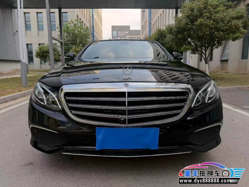 抵押车出售20年奔驰E轿车