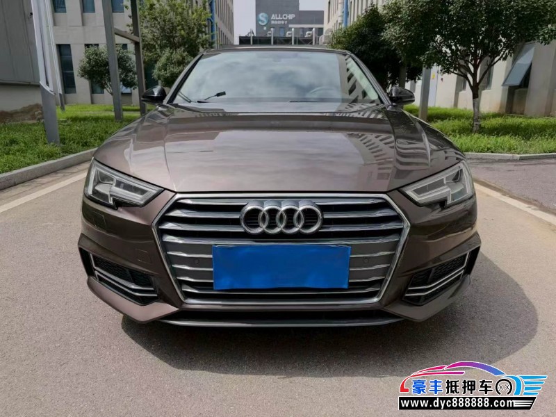抵押车出售18年奥迪A4L轿车