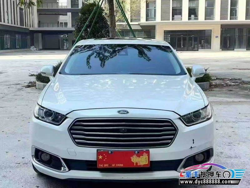 抵押车出售16年福特金牛座轿车