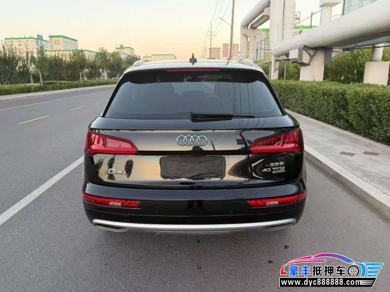 19年奥迪Q5轿车抵押车出售