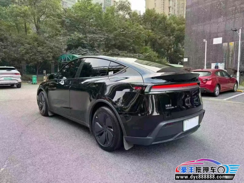 25年特斯拉Model Y轿车抵押车出售