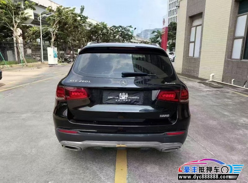 19年奔驰GLC轿车抵押车出售