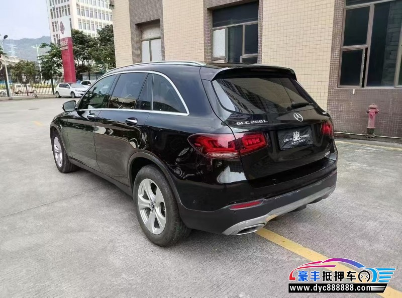 19年奔驰GLC轿车抵押车出售