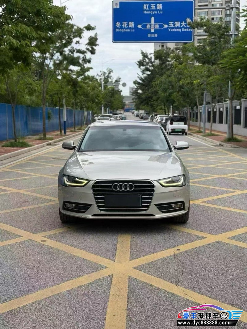 抵押车出售16年奥迪A4轿车
