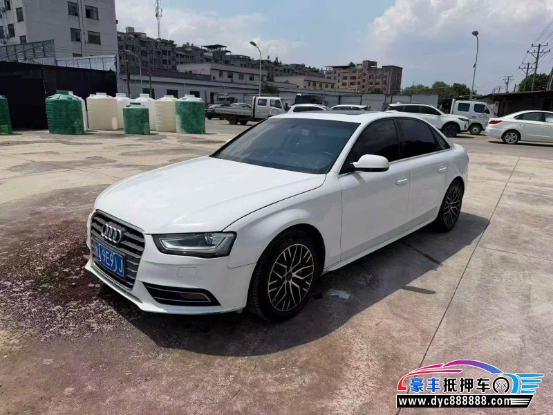 15年奥迪A4轿车抵押车出售