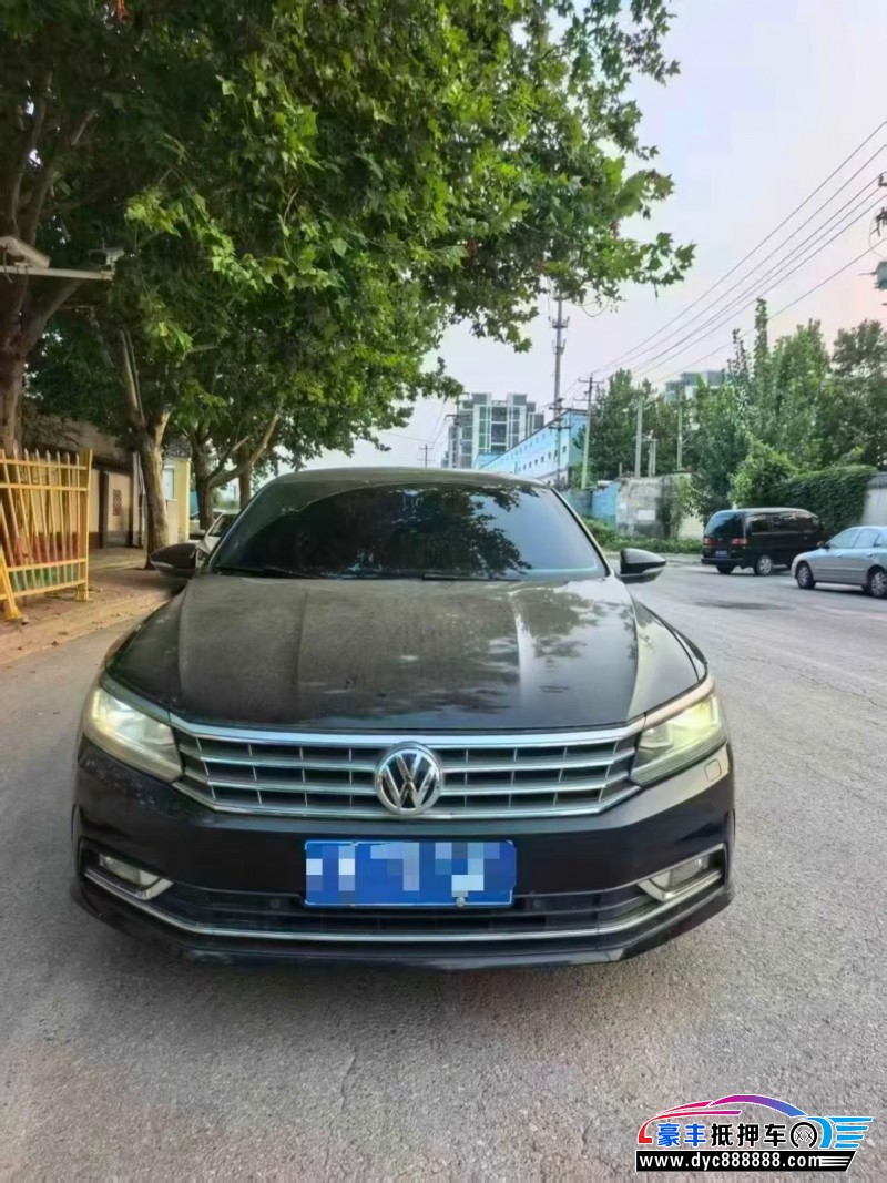 抵押车出售18年大众帕萨特轿车