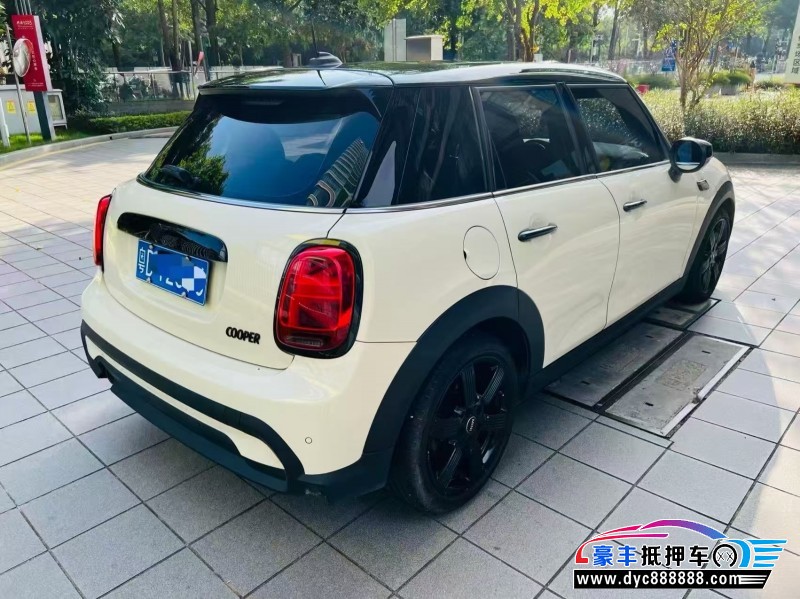 22年宝马MINI轿车抵押车出售