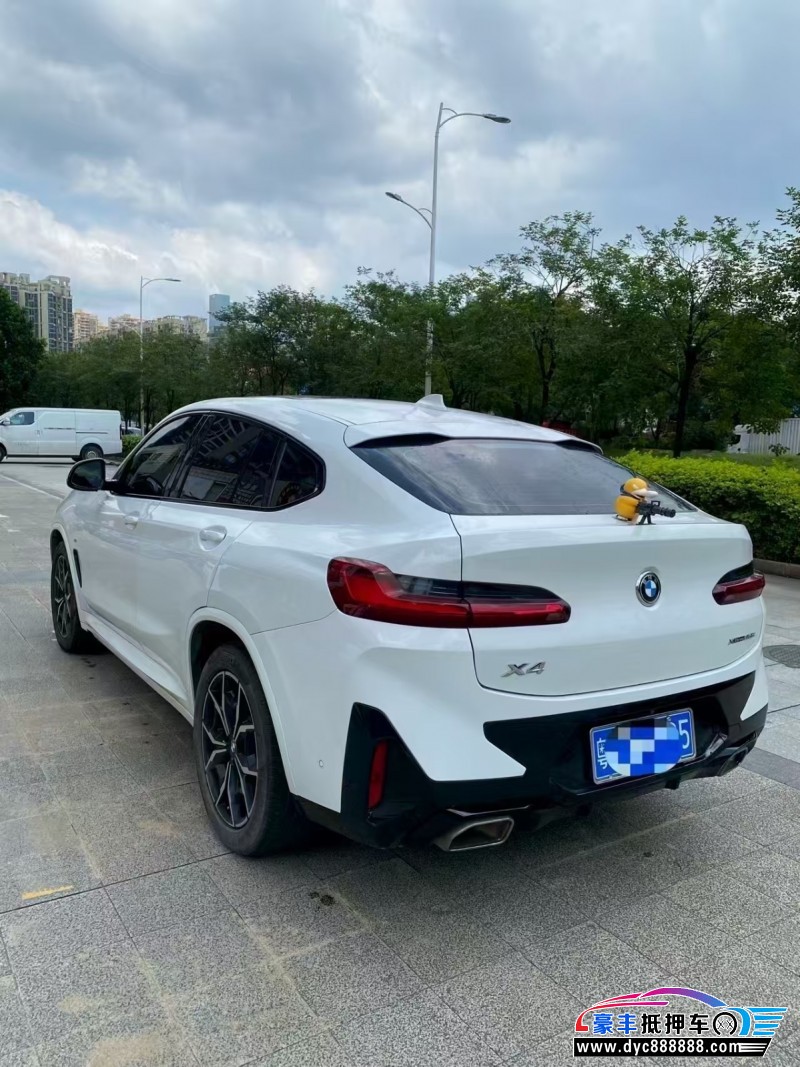 22年宝马X4轿车抵押车出售