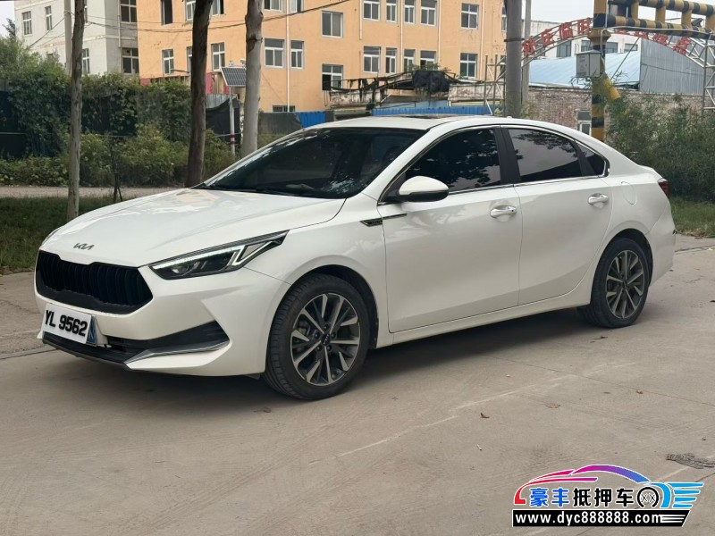 21年起亚K3轿车抵押车出售