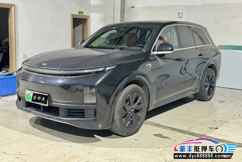 23年理想L8轿车抵押车出售