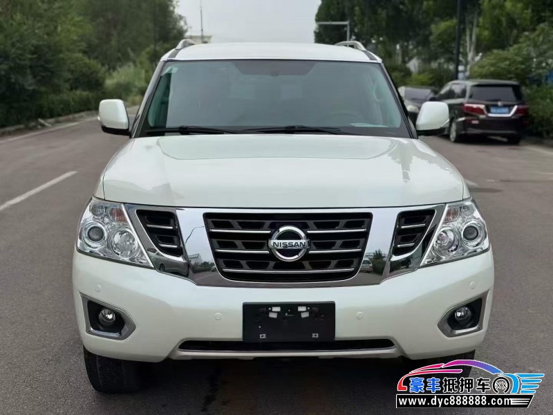 抵押车出售18年日产途乐SUV