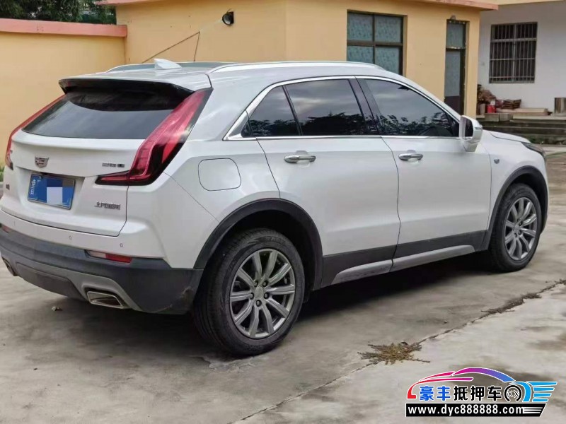 21年凯迪拉克XT4轿车抵押车出售