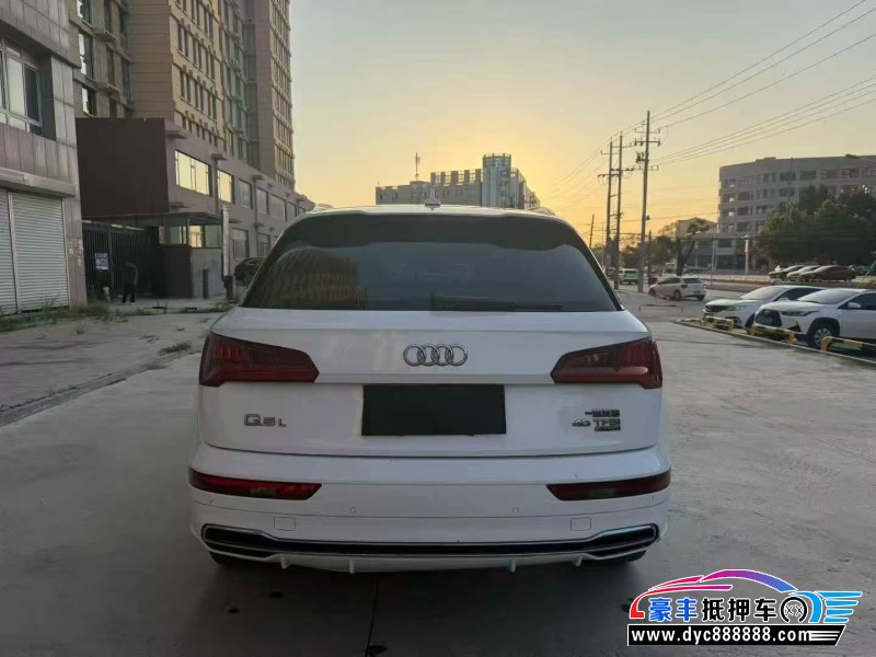 19年奥迪Q5SUV抵押车出售