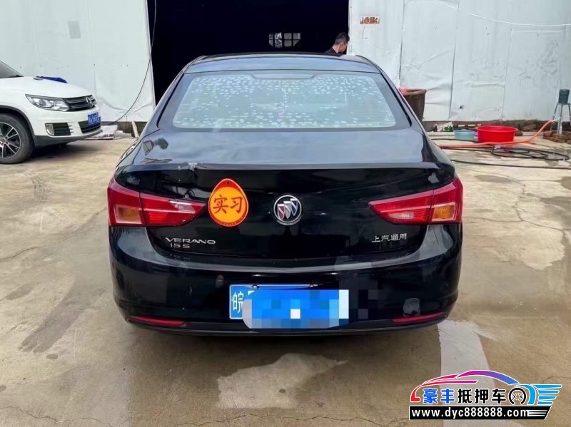 16年别克威朗轿车抵押车出售