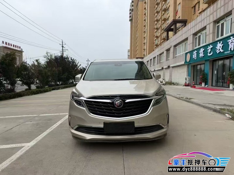 抵押车出售21年别克GL8轿车