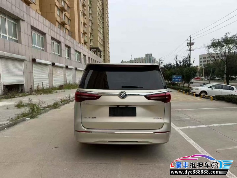 21年别克GL8轿车抵押车出售