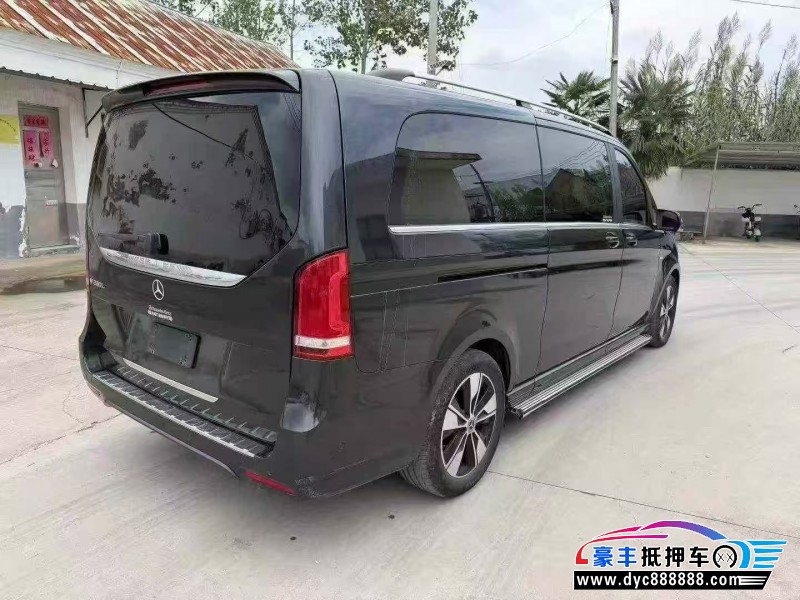 21年奔驰V轿车抵押车出售