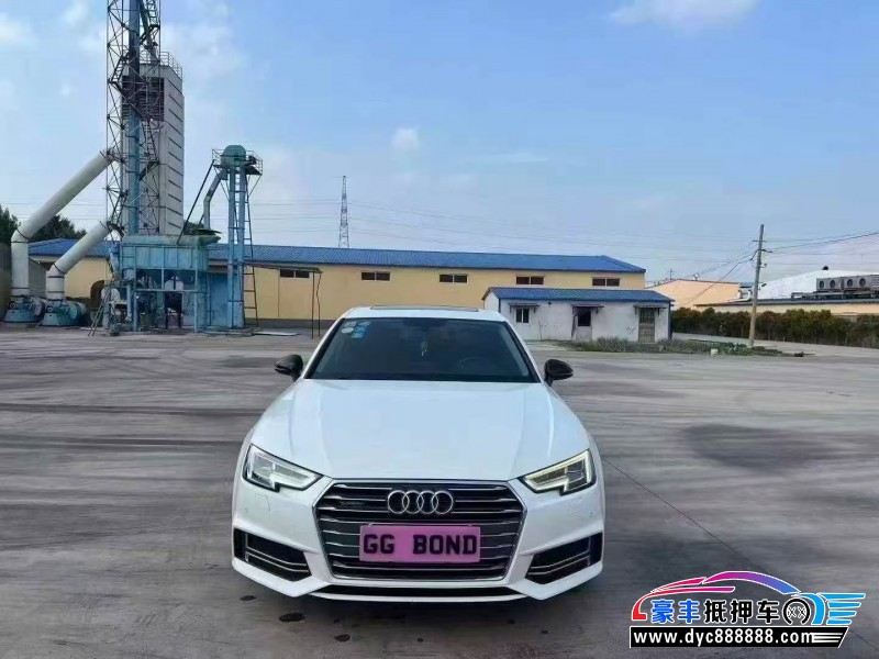 抵押车出售18年奥迪A4轿车