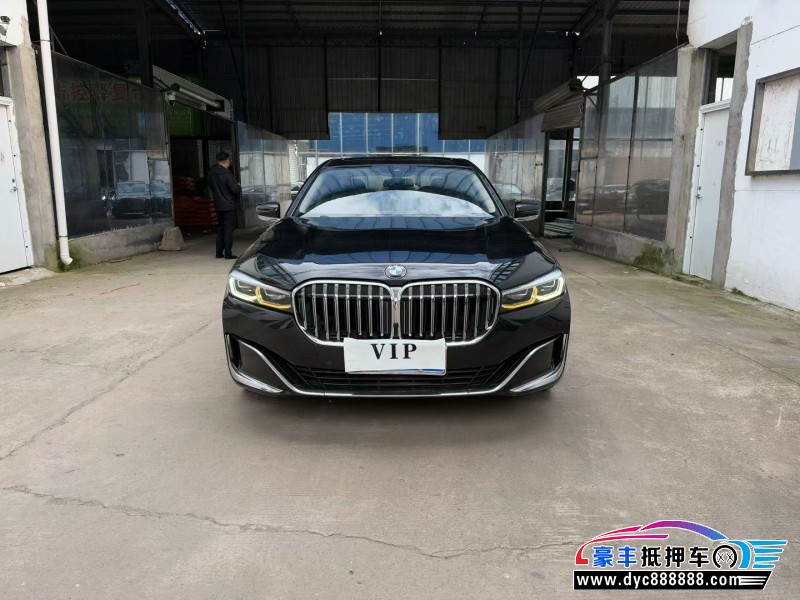 20年宝马7系轿车抵押车出售